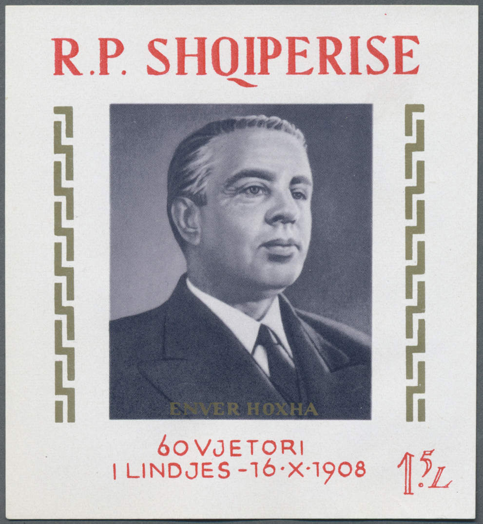 ** Albanien: 1968, Blockausgabe Zum 60. Geburtstag Von Enver Hoxha Anlagebestand Von 32 Bocks, Postfris - Albanië
