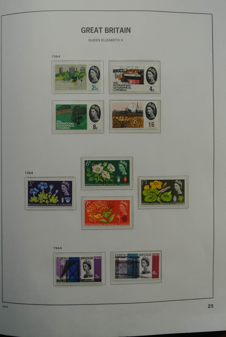 Großbritannien: 1840/2009: Beautiful, MNH, mint hinged and used collection Great Britain 1840-2009 i