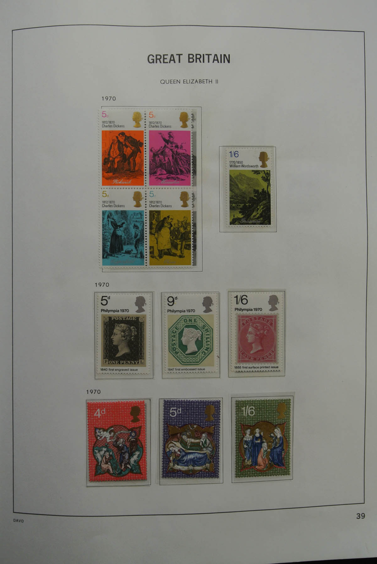 Großbritannien: 1840/2009: Beautiful, MNH, mint hinged and used collection Great Britain 1840-2009 i