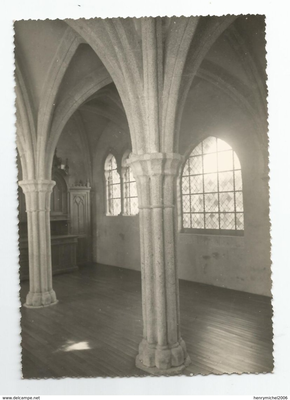 Cantal - 15 - église Abbatiale De Montsalvy Cachet Carte Photo Dos Simple - Other & Unclassified