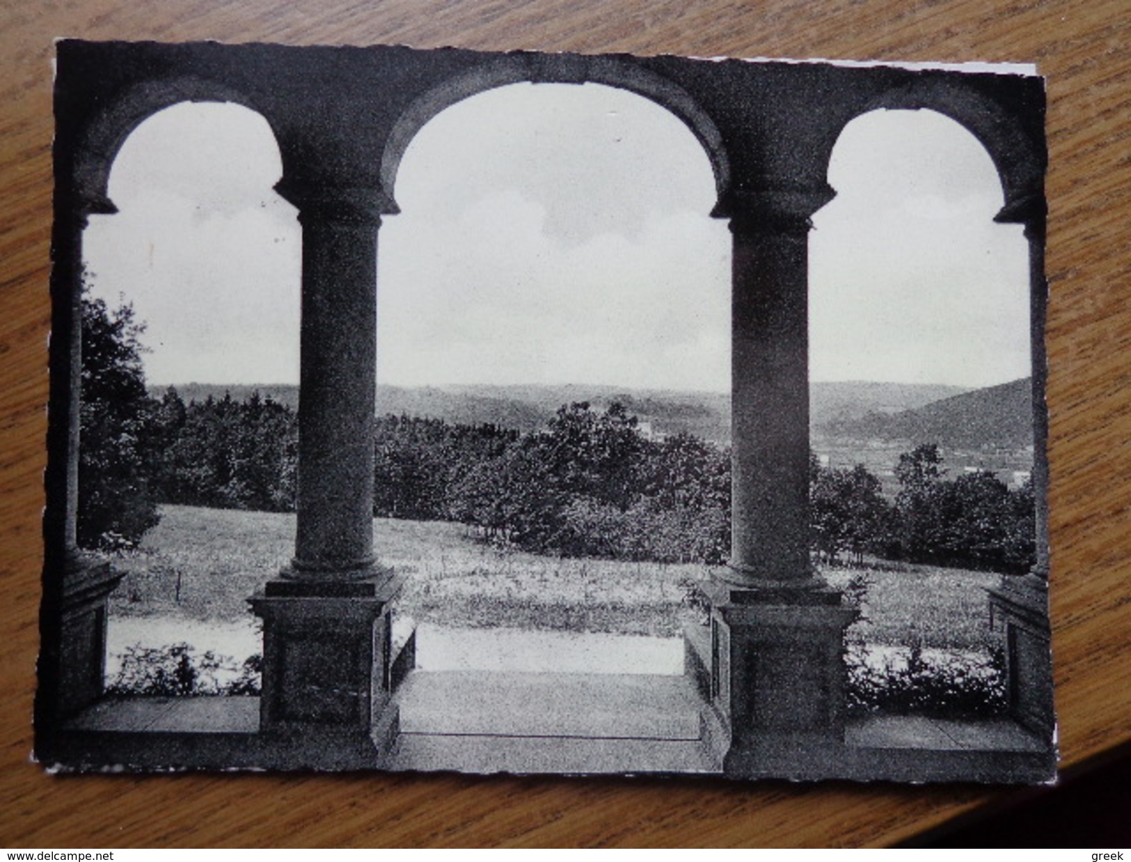 Godinne, Accueil Ste Dorothée, Godinne, Vue Prise Du L'intérieur Du Hall --> Beschreven 1953 - Yvoir