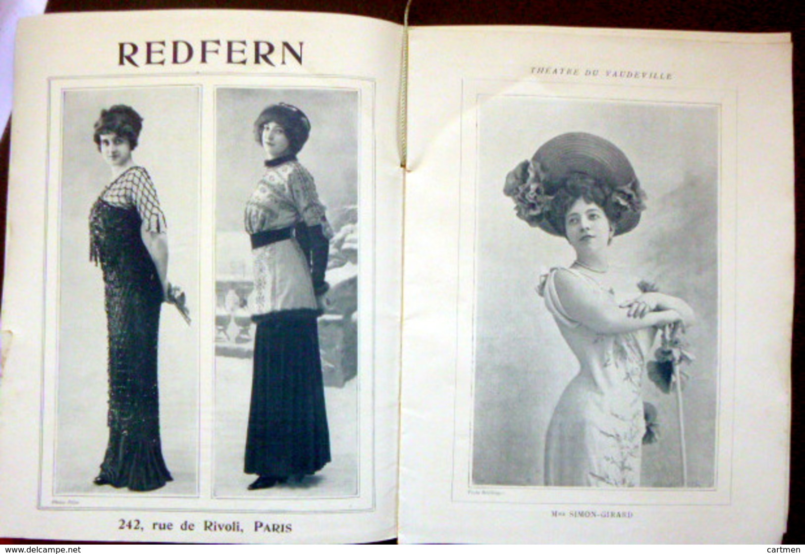 PROGRAMME THEATRE DU VAUDEVILLE SAISON 1911 SARDOU LA FAMILLE BENOITON GRANDE COMPOSITION DE MUCHA EN COUVERTURE - Programmes