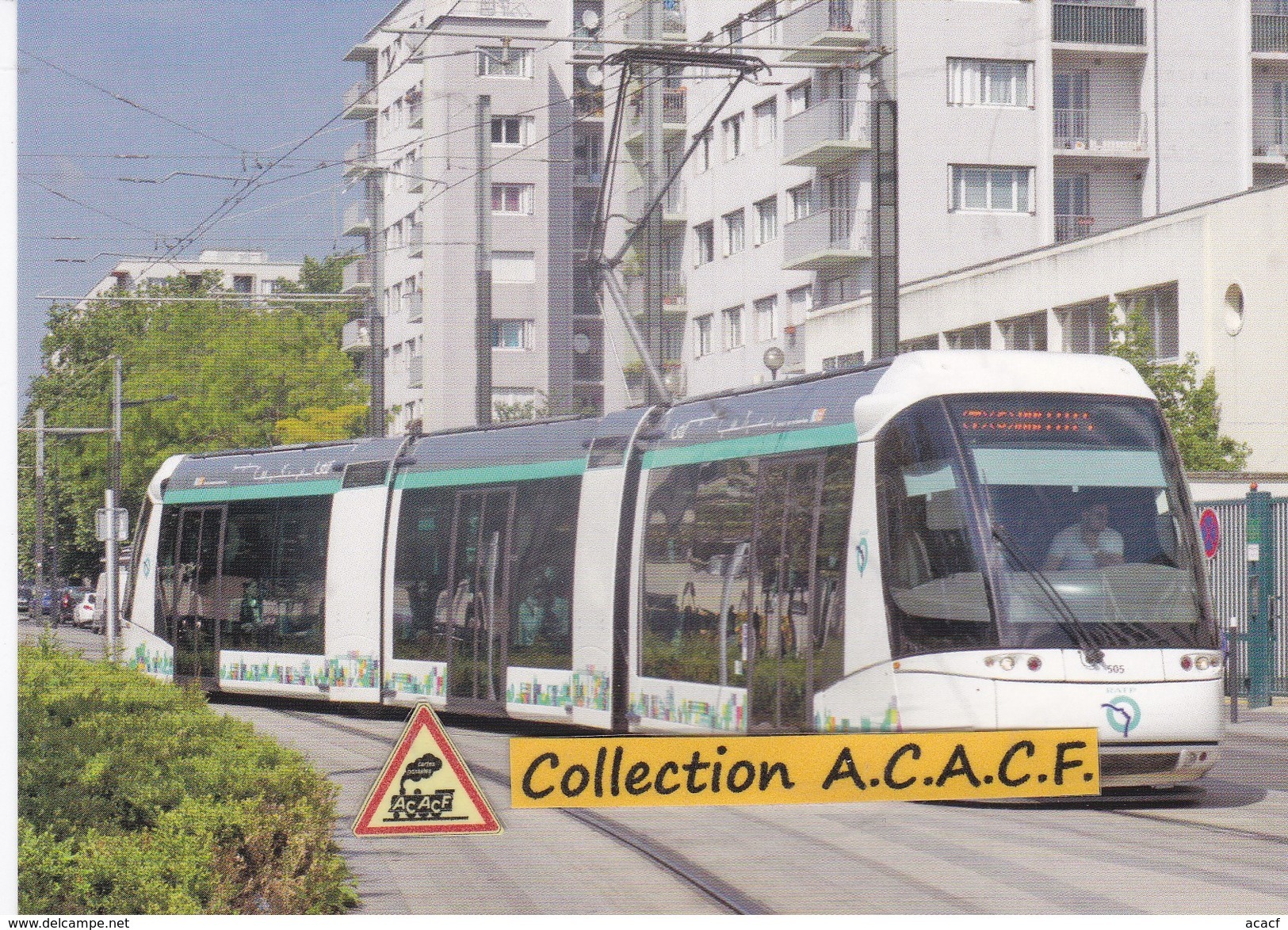 Tramway Sur Pneus STE 3 NTL Alstom (T5 RATP), à Saint-Denis (93)  - - Saint Denis