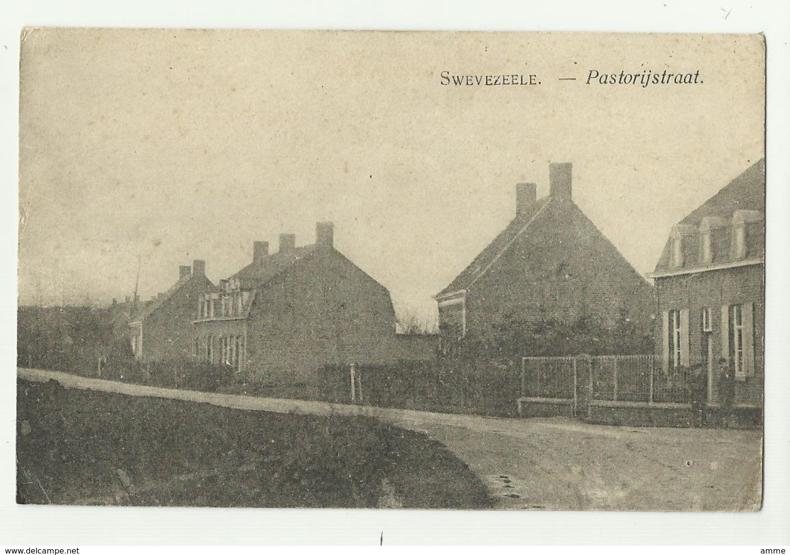 Zwevezele  *   Pastorijstraat - Wingene