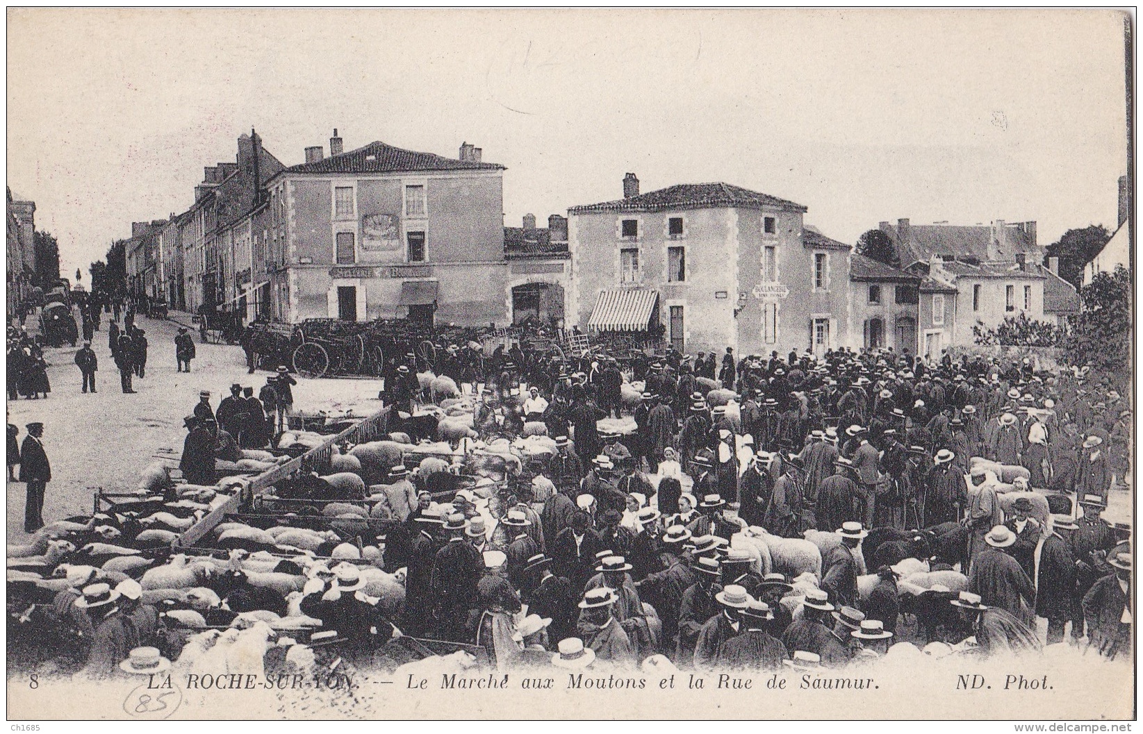 LA ROCHE SUR YON (85) Marché Aux Moutons Rue De Saumur . Cachet Militaire Train Sanitaire 21 - La Roche Sur Yon