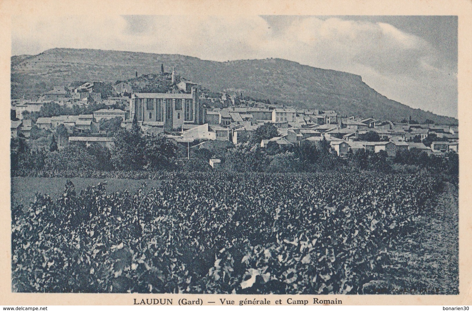 CPA 30 LAUDUN VUE GENERALE ET CAMP ROMAIN - Autres & Non Classés