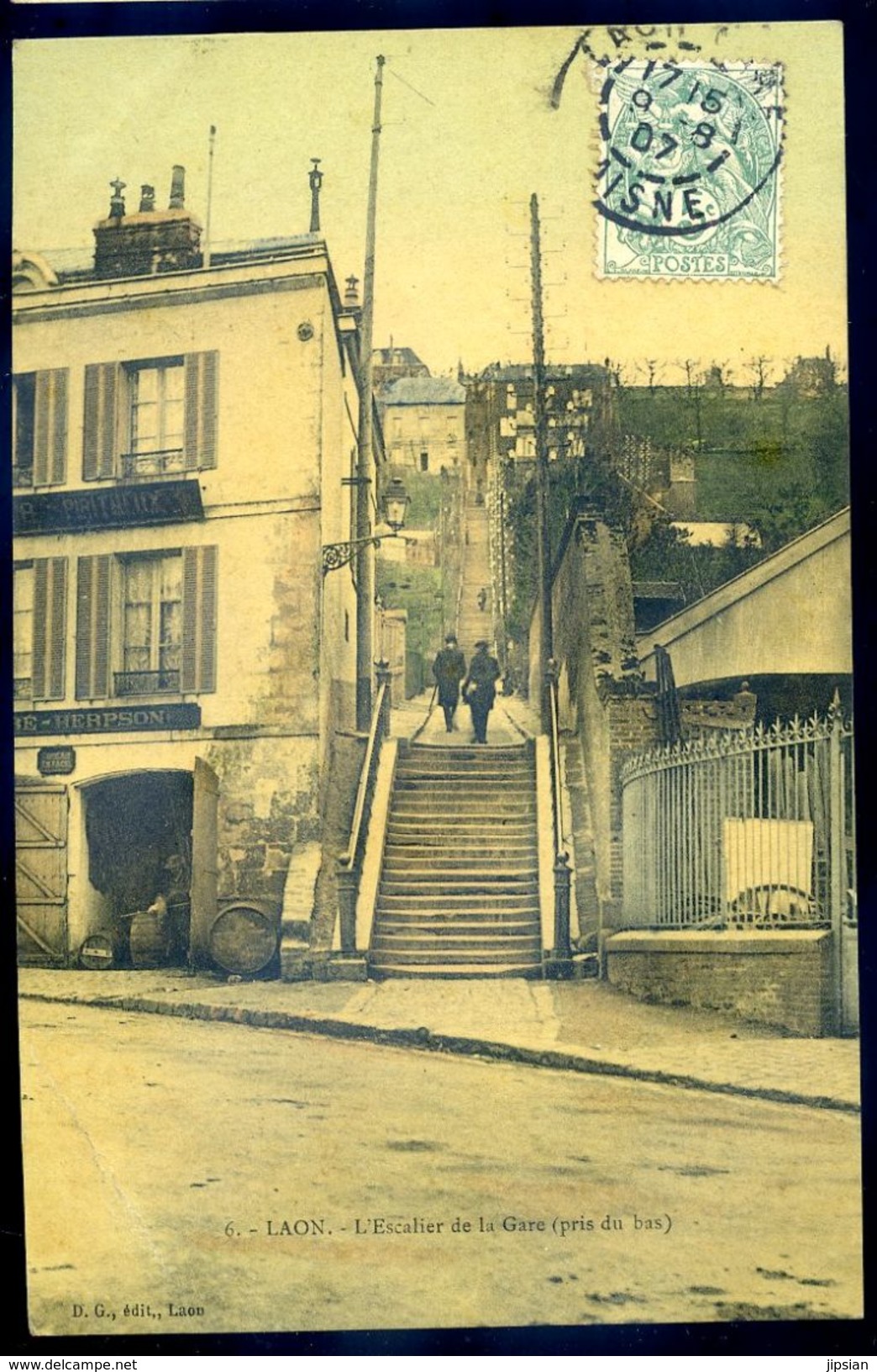 Cpa Du 02 Laon L'escalier De La Gare ( Pris Du Bas )     SEP17-26 - Laon