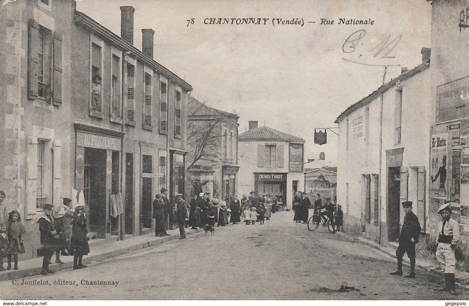 CHANTONNAY  - Rue Nationale - Chantonnay