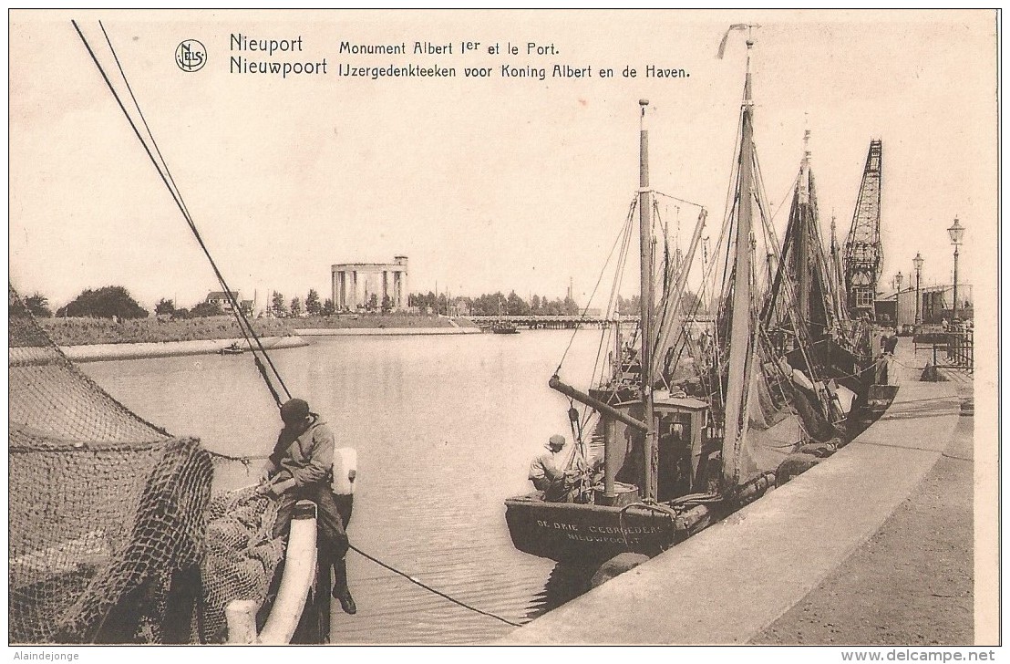 Nieuwpoort Nieuport Monument Albert 1er Et Le Port IJzergedenkteeken Voor Koning Albert En De Haven Nels - Nieuwpoort