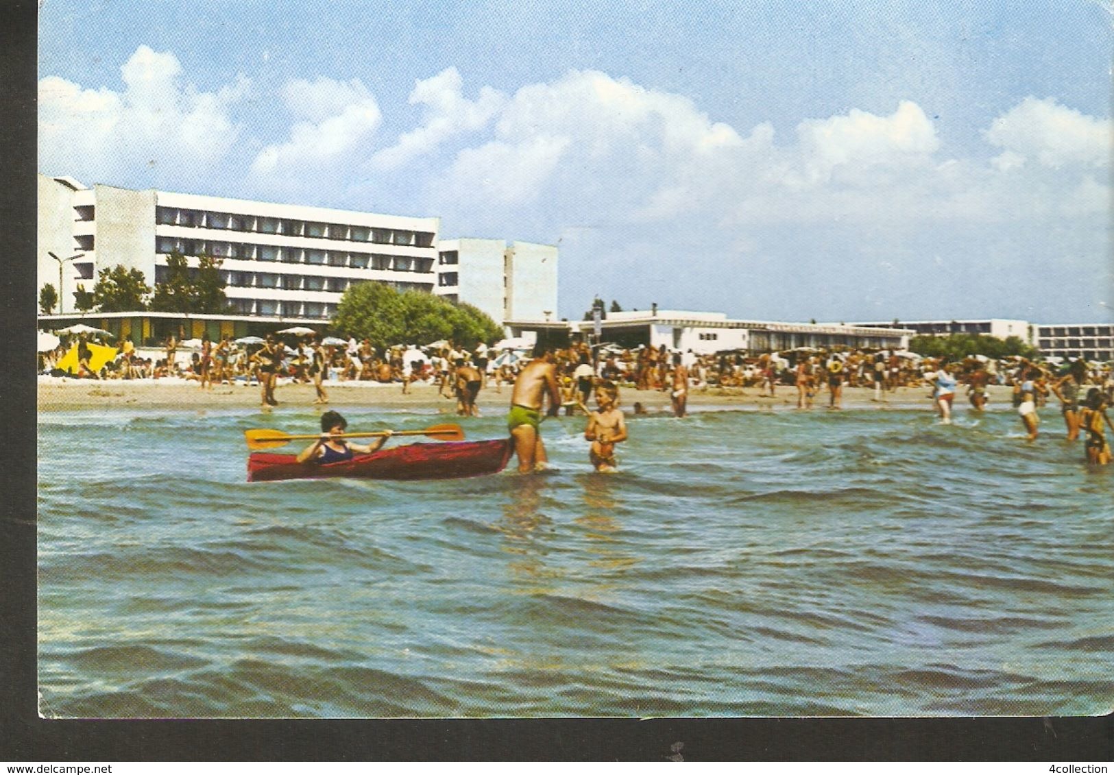 K2. Romania MAMAIA Black Sea Resort Hotel Beach People Turist Children Boat Posted Postcard - Romania