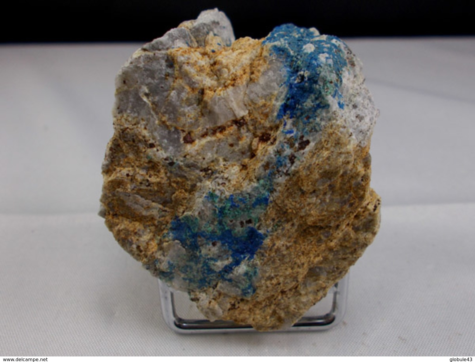 AZURITE SUR GANGUE 5 X 4,5 Cm CHESSY - Mineralien