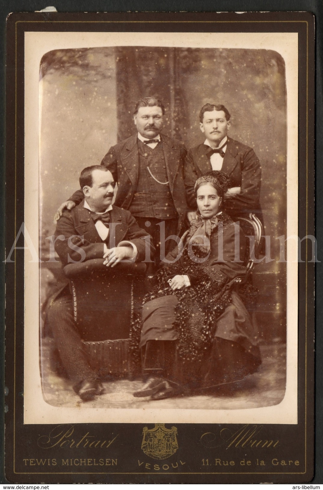 Cabinet Card / Photo De Cabinet / Cabinet Photo / Hommes / Men / Woman / Femme / Photo Tewis Michelsen / Vesoul - Anciennes (Av. 1900)