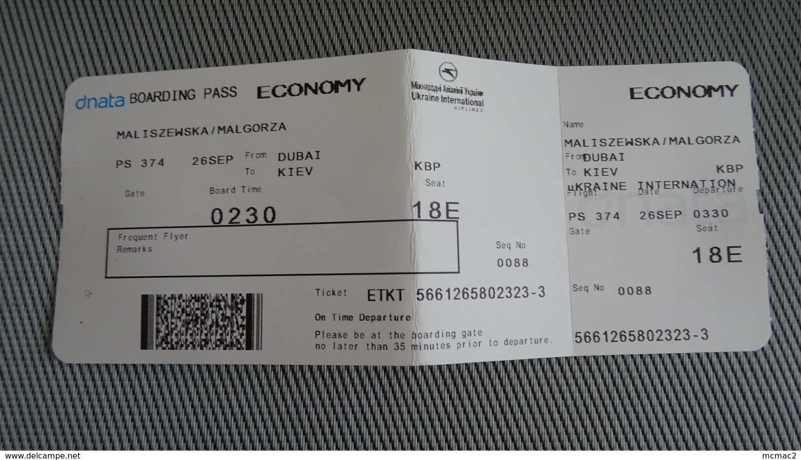 Ukraine Airlines Air Ticket (Hard Paper) From UKRAINE - Fahrkarte - Instapkaart