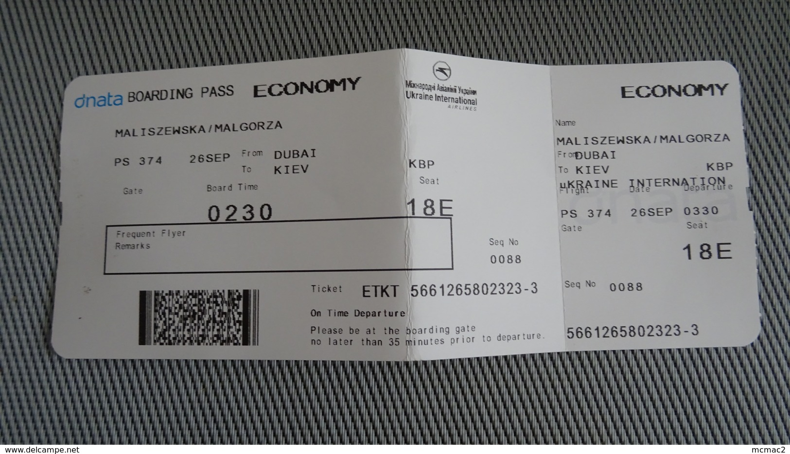 Ukraine Airlines Air Ticket (Hard Paper) From UKRAINE - Fahrkarte - Boarding Passes