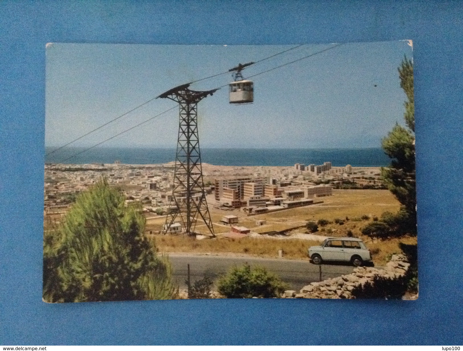 CARTOLINA FORMATO GRANDE VIAGGIATA TRAPANI PANORAMA E FUNIVIA CON AUTO D'EPOCA - Trapani