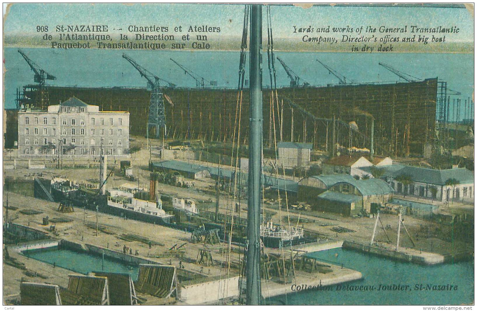 44 - St-NAZAIRE - Chantiers Et Ateliers De L'Atlantique.  La Direction Et Un Paquebot Transatlantique Sur Cale - Saint Nazaire