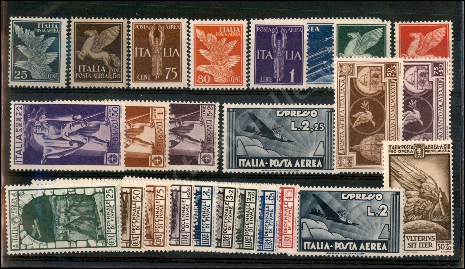 0681 REGNO - 1930/1935 - Posta Aerea - Cartoncino Con 25 Valori Del Periodo - Gomma Integra - Autres & Non Classés