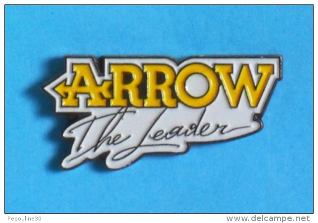 1 PIN'S  //   ** ARROW ** THE LEADER ** - Autres & Non Classés