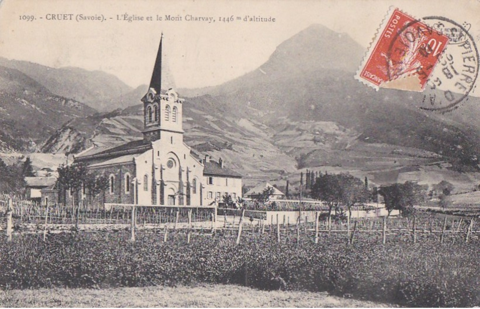 73 CRUET  Jolie Vue De L' EGLISE Du VILLAGE à Travers CHAMPS Et Le MONT CHARVAY  Timbre 1910 - Autres & Non Classés