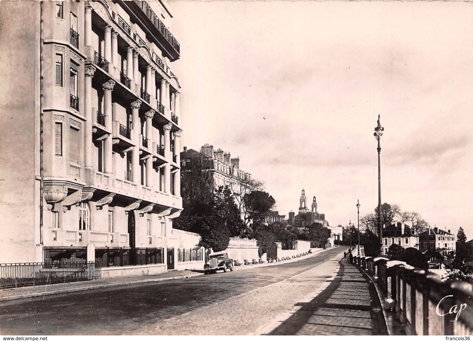 Lot de 547 CPSM de France - Années 50 à 80 - lot partiellement scanné - bon état