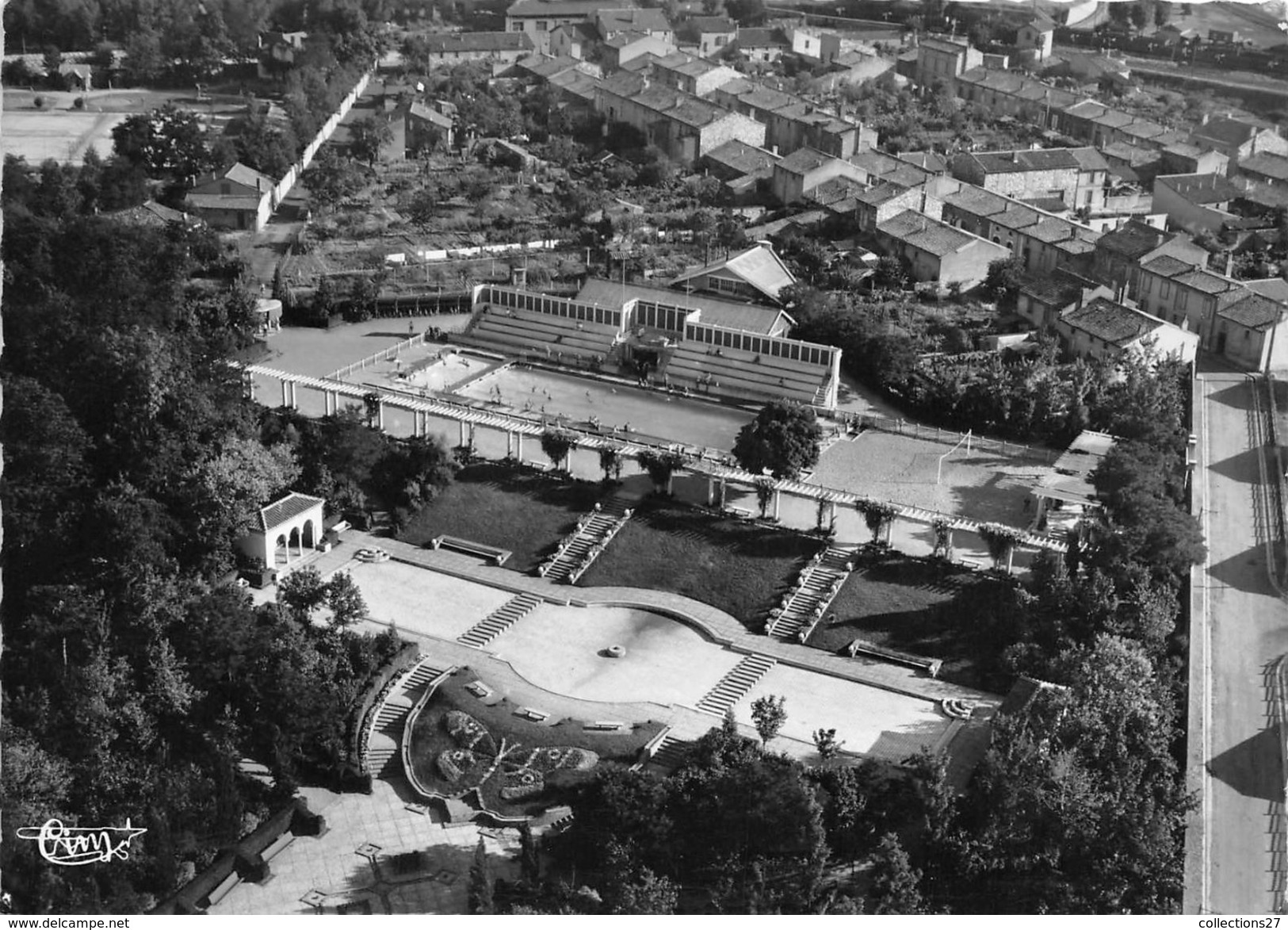 81-CARMAUX- VUE AERIENNE SUR LA PISCINE ET LE PARC DE CANDOU - Carmaux