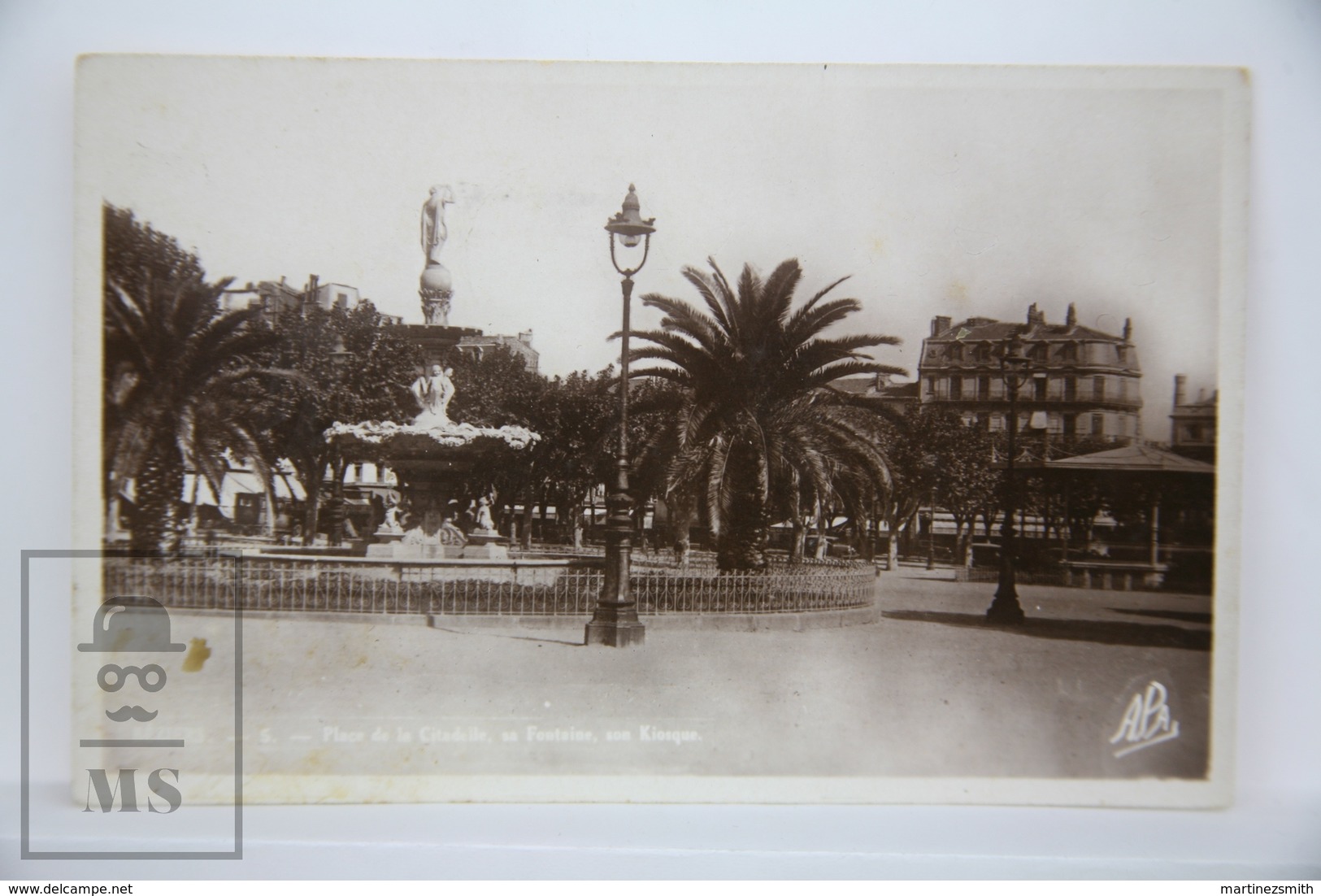 Old Real Photo Postcard France - Beziers - Place De La Citadelle, Sa Fontaine - Posted 1936 - Beziers