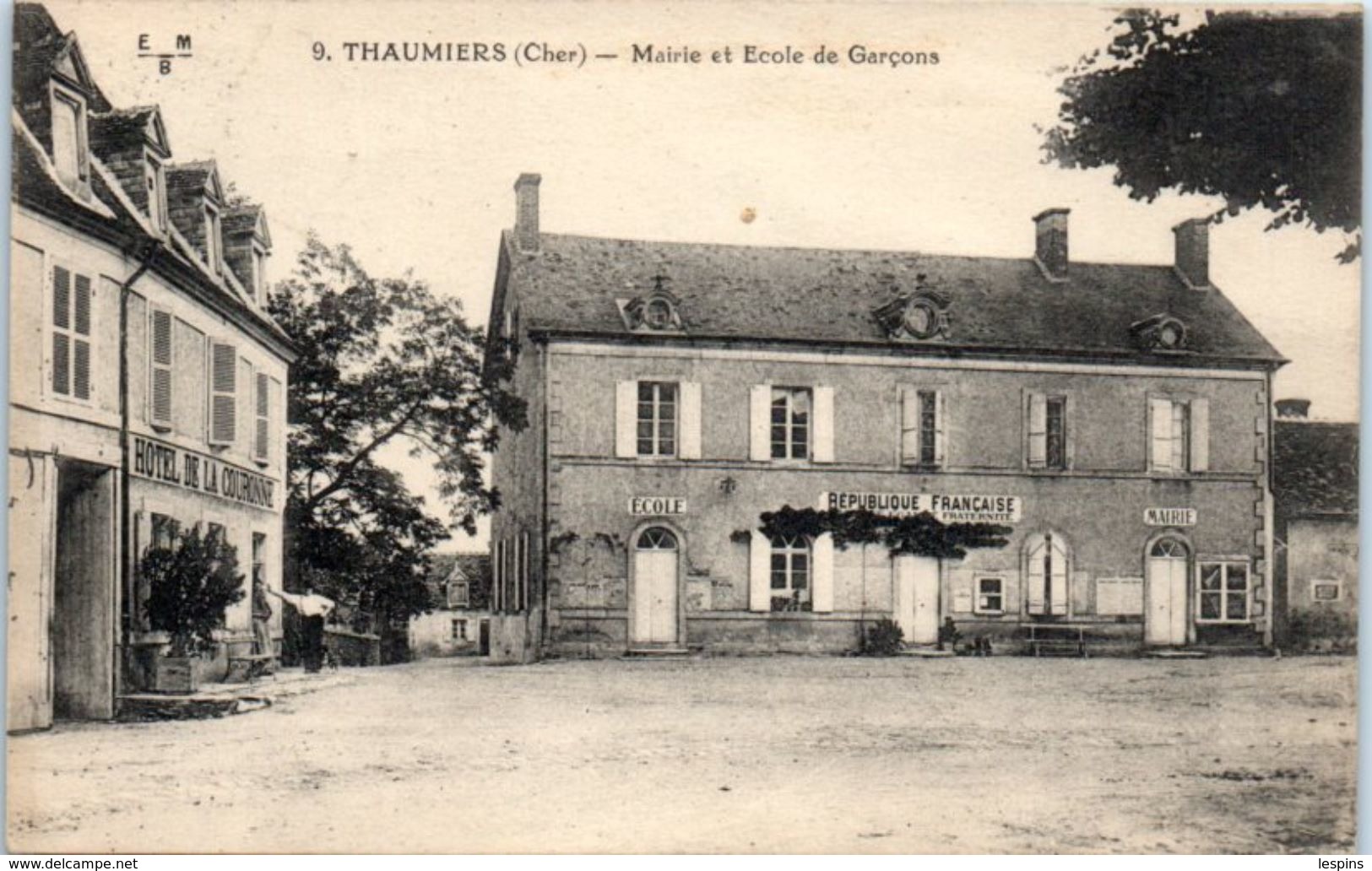 18 - THAUMIERS -- Mairie Et Ecole De Garçons - Thaumiers