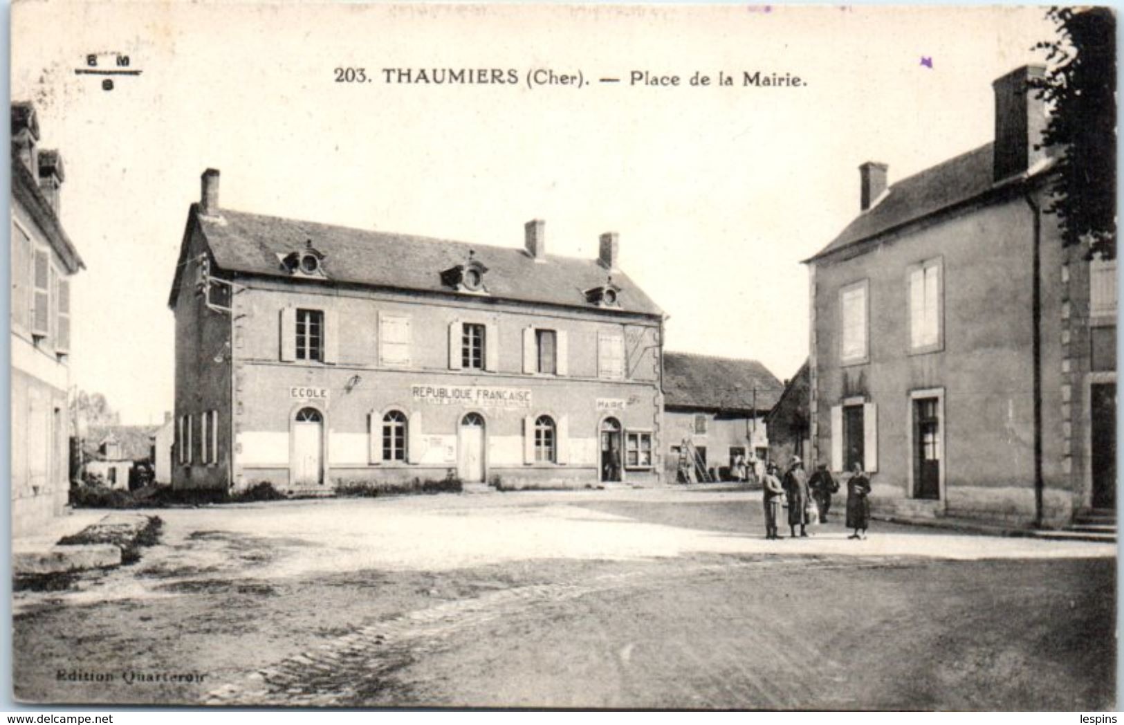 18 - THAUMIERS -- Place De La Mairie - Thaumiers