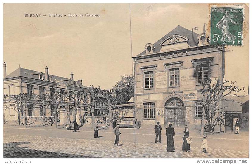 Bernay   27:    Ecole De Garçons Et Théatre    (voir Scan) - Bernay