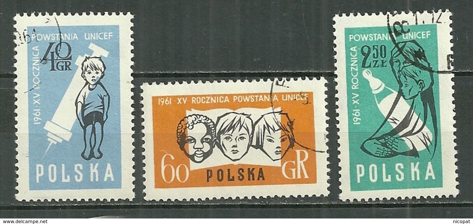 POLAND Oblitéré 1135-1137 Anniversaire De L'UNICEF Santé Médecine Enfant Seringue Mère Biberon - Used Stamps