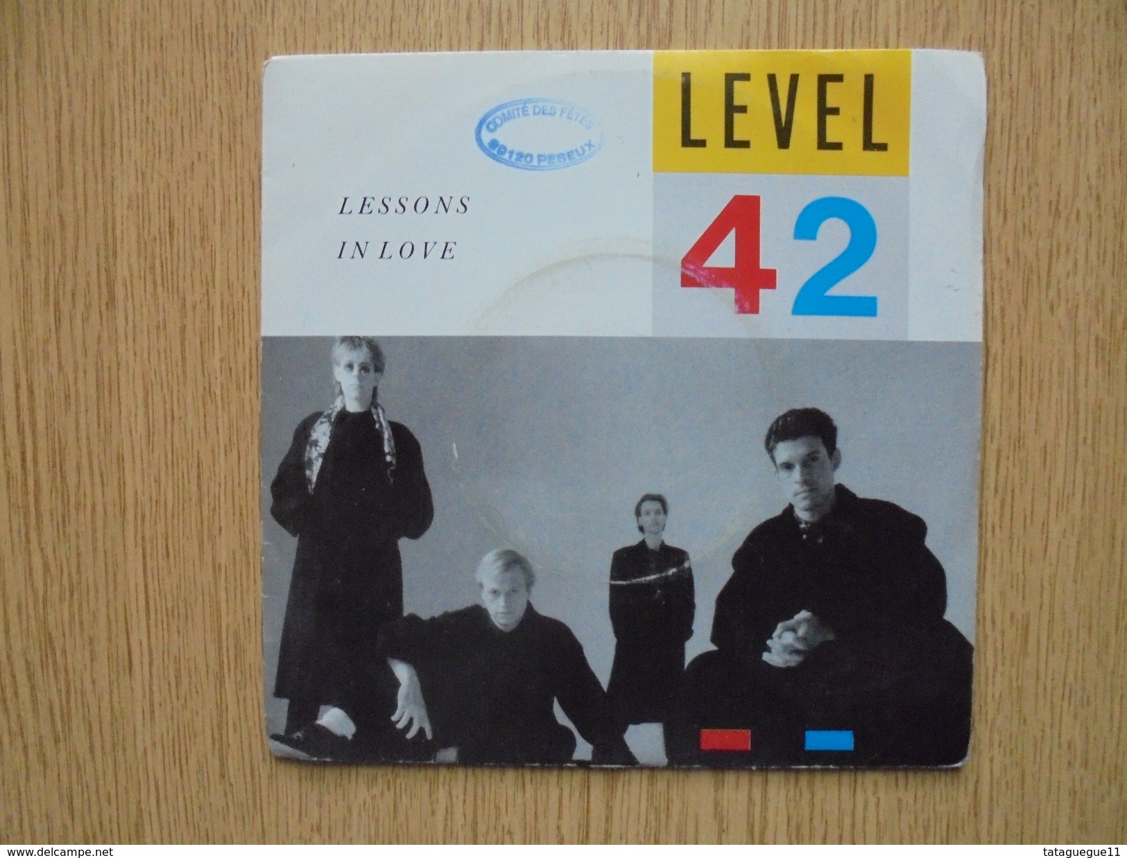 Disque Vinyle 45 Tours LEVEL 42 Lessons In Love 1986 - Rock