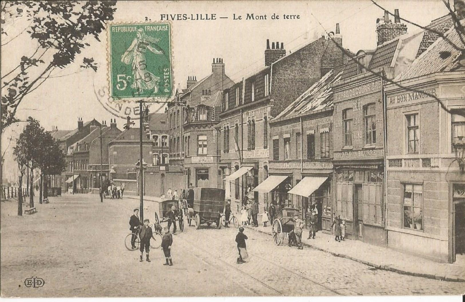 Fives-lille-le Mont A Terre ,animé,attelage,marchands De Rue - Lille