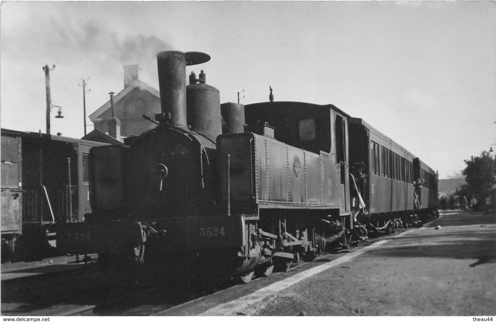 ¤¤  -  Carte-Photo D'un Train En Gare Dans La Somme  -  Locomotive , Chemin De Fer  -  ¤¤ - Matériel