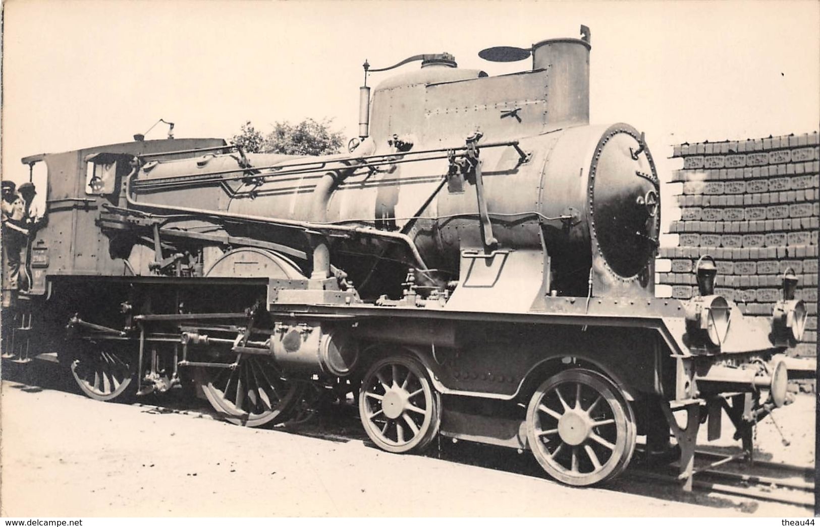 ¤¤  -  Carte-Photo Non Située D'une Locomotive En Gare  -  P.L.M.  -  Train , Chemin De Fer   -  ¤¤ - Matériel