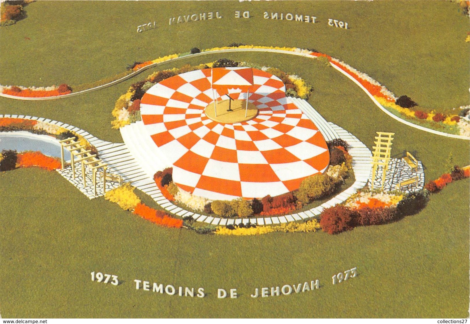 92-COLOMBES- L'ESTRADE DE L'ESSEMBLEE INTERNAYIONALE DES TEMOINS DE JEHOVAH AU STADE DE COLOMBES - Colombes