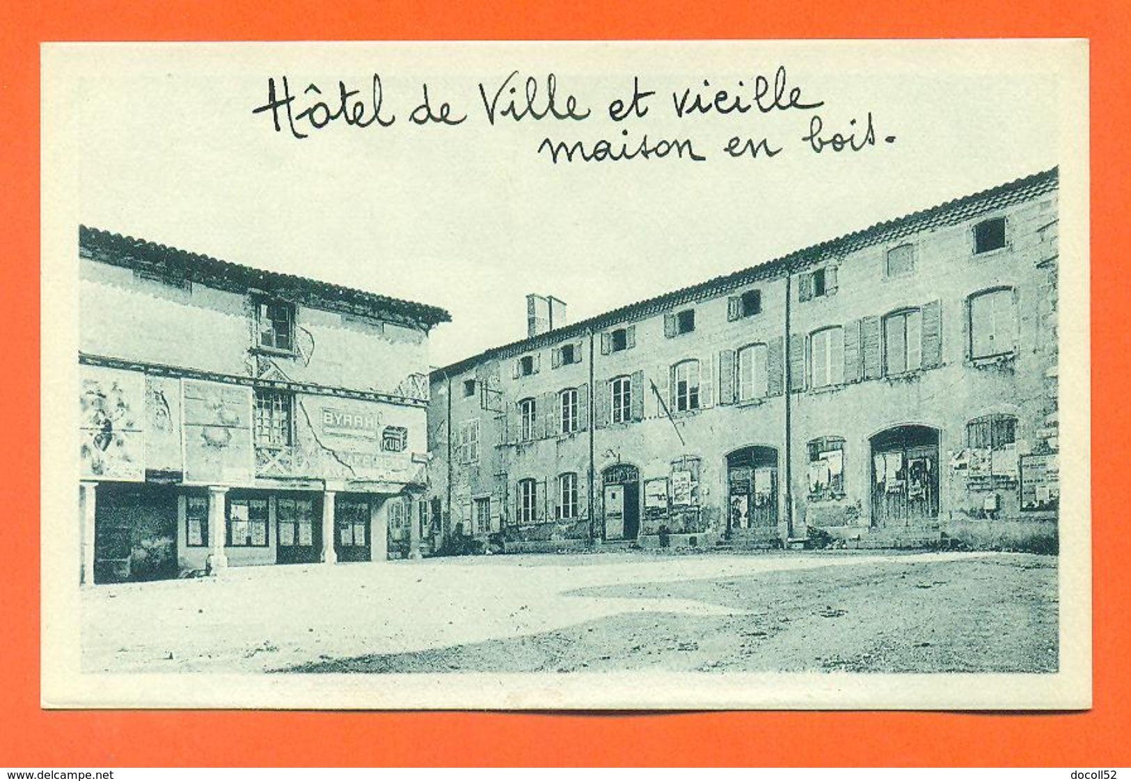 CPA 42 Saint Germain Laval " Hotel De Ville Et Vieille Maison En Bois " LJCP 46 - Saint Germain Laval