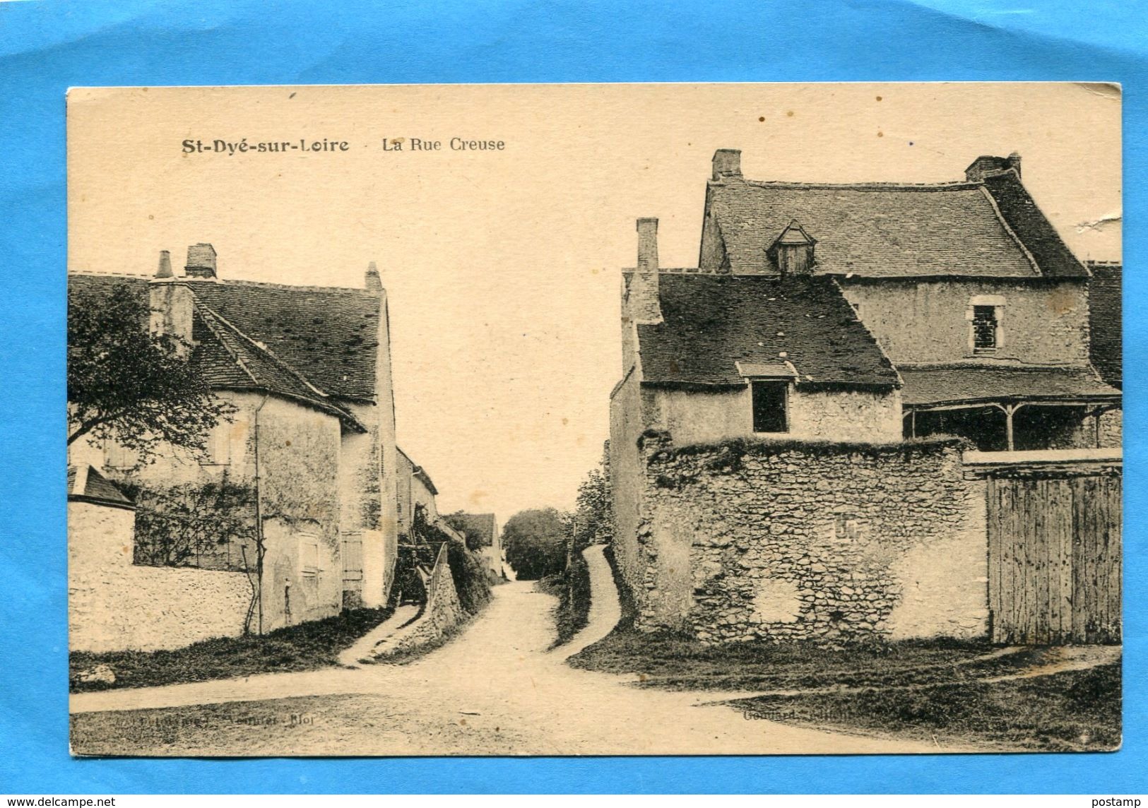Saint Dyé Sur  Loire-la Rue Creuse-a Voyagé En 1923 -édition Bloi - Saint Amand Longpre