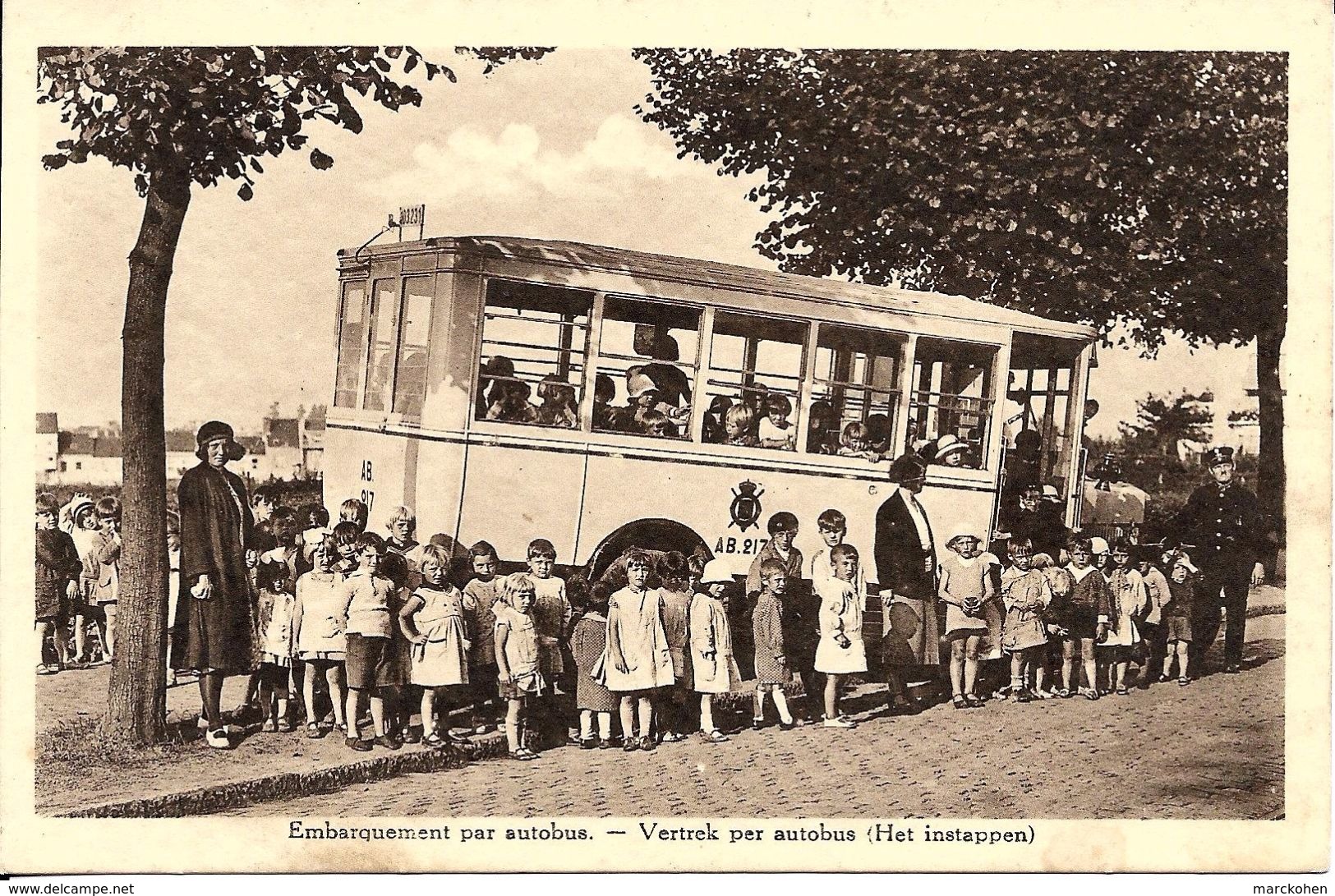 BRUXELLES (1070) - Neerpede: Autobus Pour Les Gosses Du Bloc G. Melckmans Du Foyer Anderlechtois, Cité Jardin De La Roue - Bildung, Schulen & Universitäten