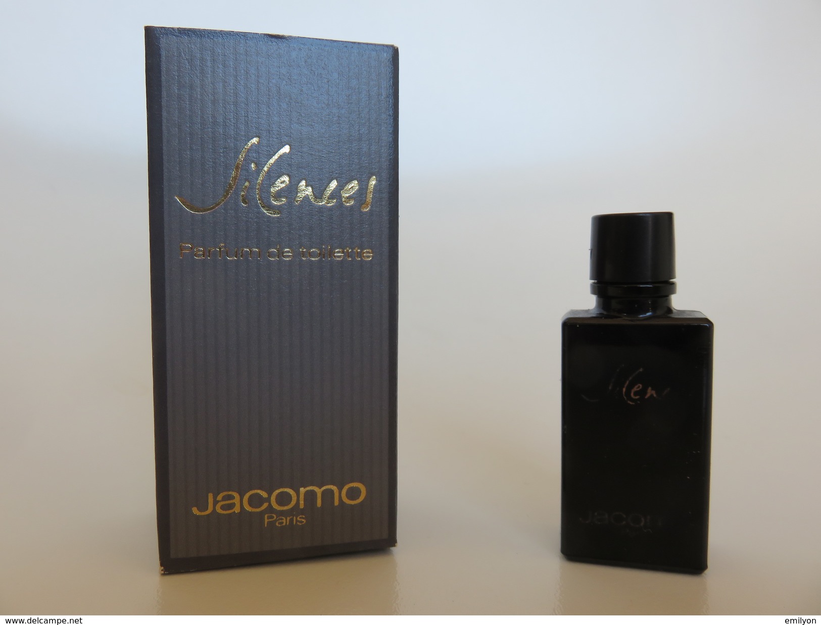 Jacomo - Silences - Parfum De Toilette - 2.5 ML - Miniaturen Herrendüfte (mit Verpackung)