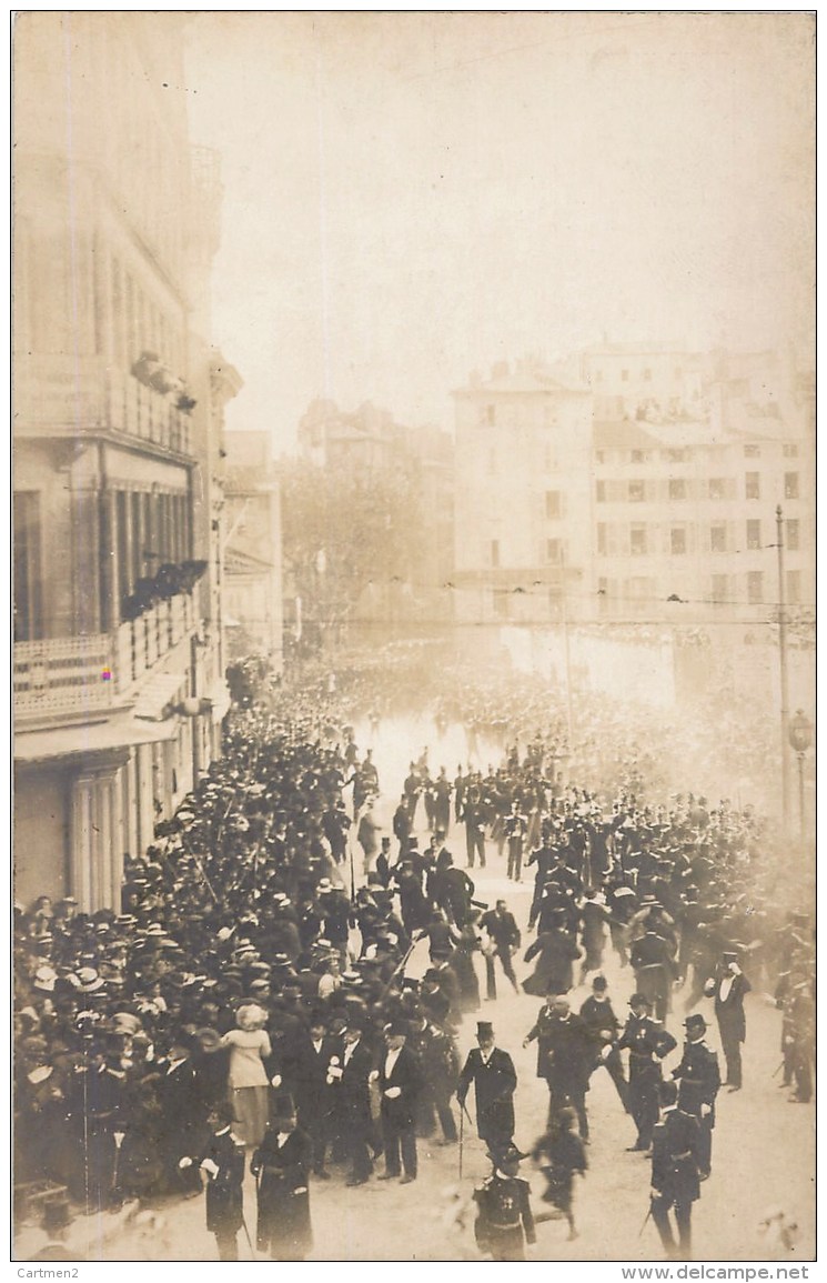 CARTE PHOTO : TOULON CATASTROPHE DU CUIRASSE LIBERTE " COMMENCEMENT DE LA PANIQUE " FUNERAILLES MANIFESTATION 83 VAR - Toulon