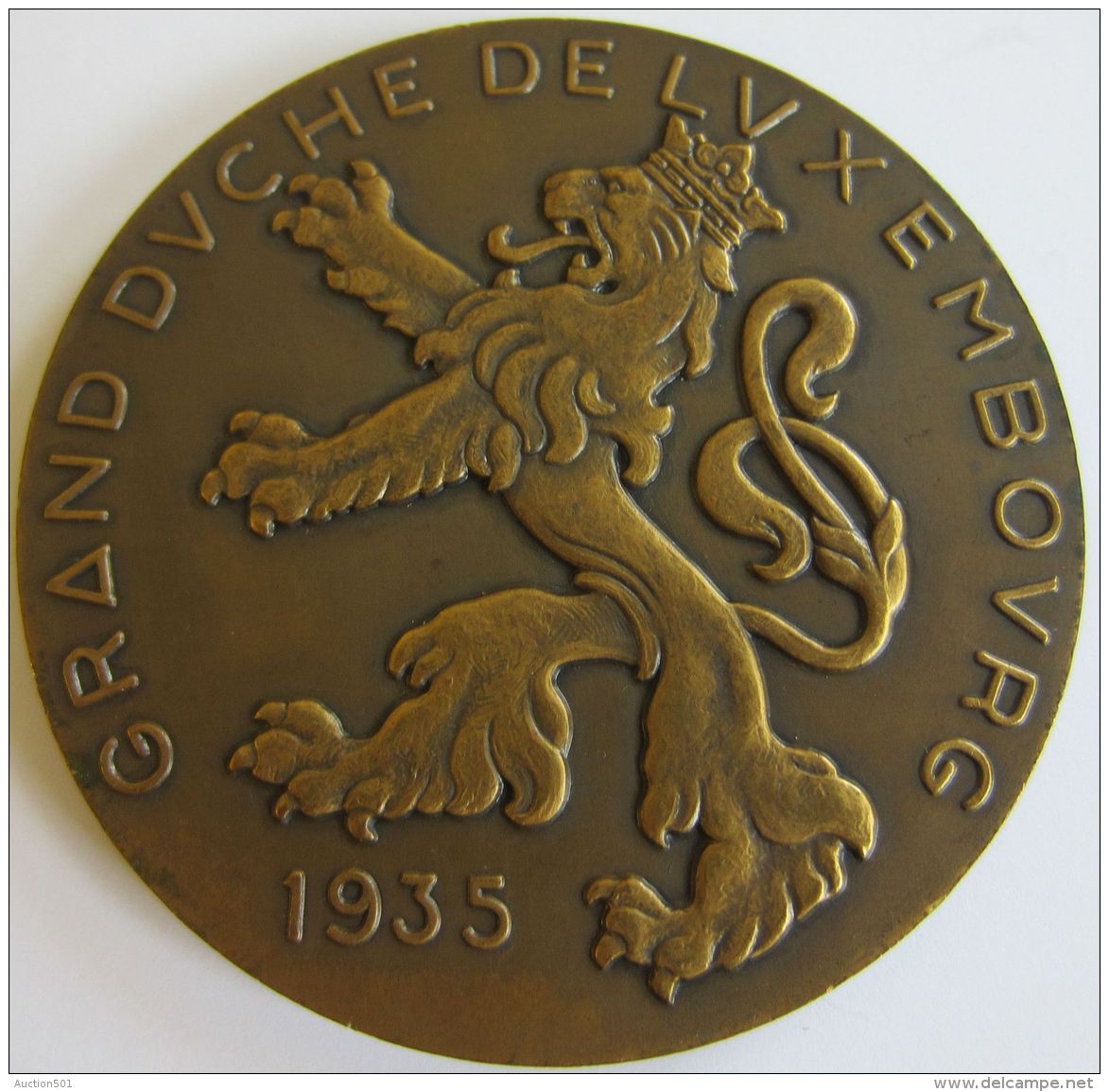 M05274  CHARLOTTE GRANDE DUCHESSE DE LUXEMBOURG  - 1935 - Son Profil  (140g)  Lion Au Revers - Non Classés