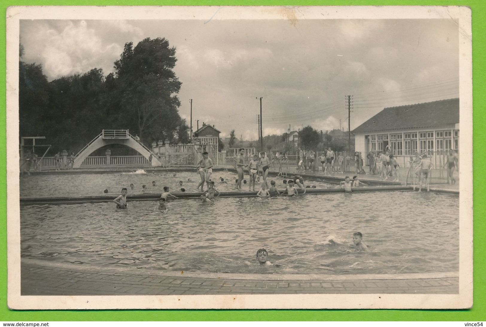 Services Sociaux De La S.N.C.F. Etablissement De Vacances De MONTDIDIER - La Piscine Carte Circulé 1950 - Montdidier