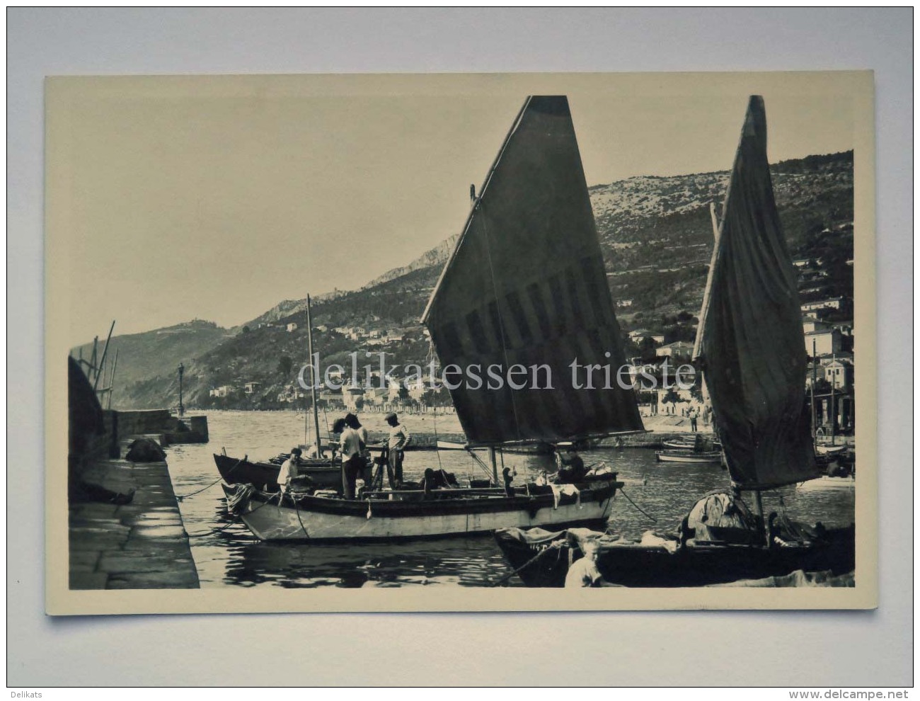 TRIESTE Vecchia Cartolina BARCOLA Il Porto Barche Da Pesca Pescatori 65195 - Trieste