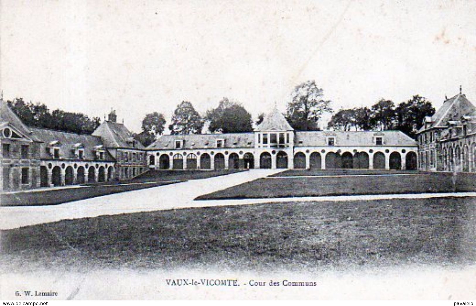 77 - VAUX LE VICOMTE - Cour Des Communs - Vaux Le Vicomte