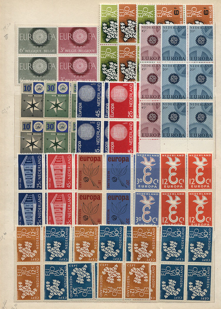 TOPIC EUROPA Stockbook With Collection Of Stamps In Blocks Of 4, All MNH And Of - Sonstige & Ohne Zuordnung