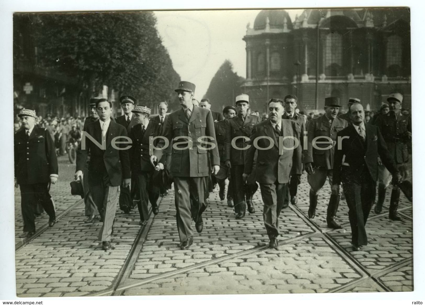 Général DE GAULLE à LILLE En Septembre 1944 WWII - Beroemde Personen