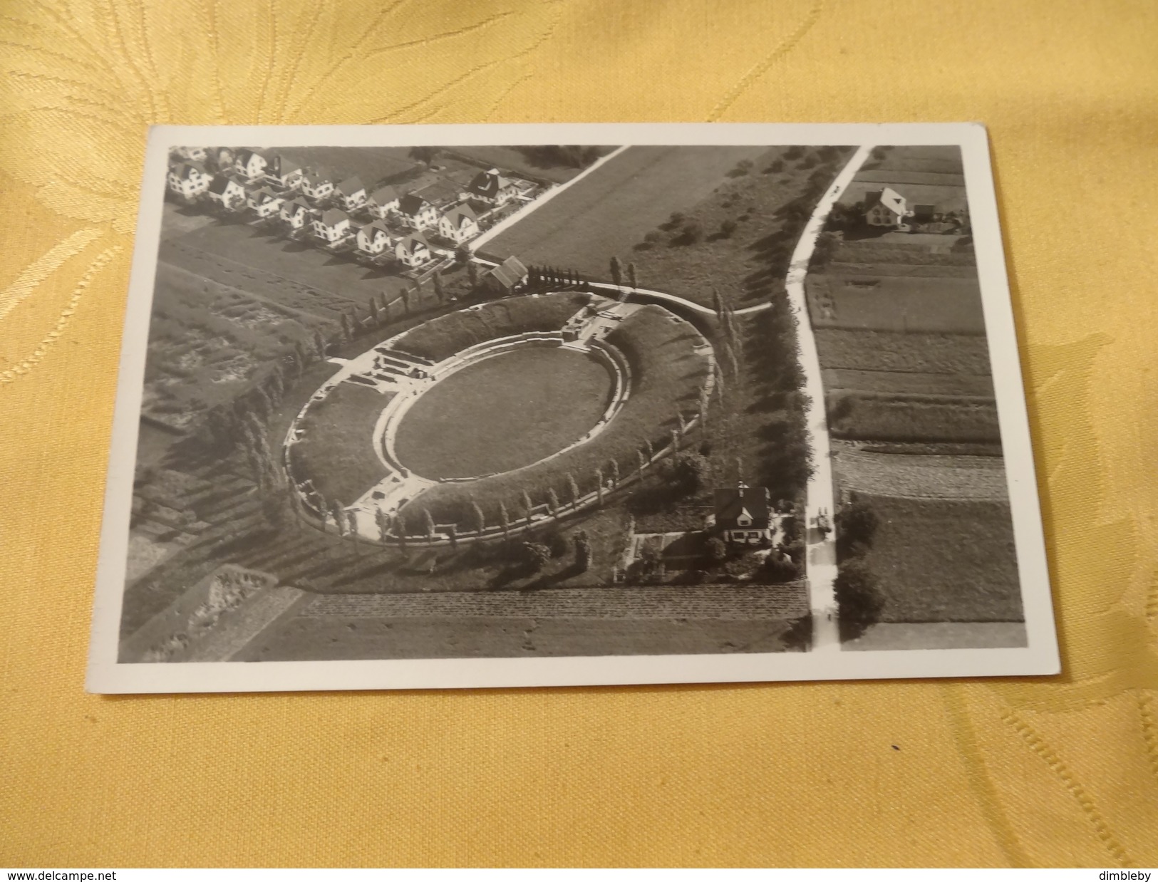 Brugg Römisches Amphitheater - Flieger Postkarte  - Swissair  (1243) - Brugg