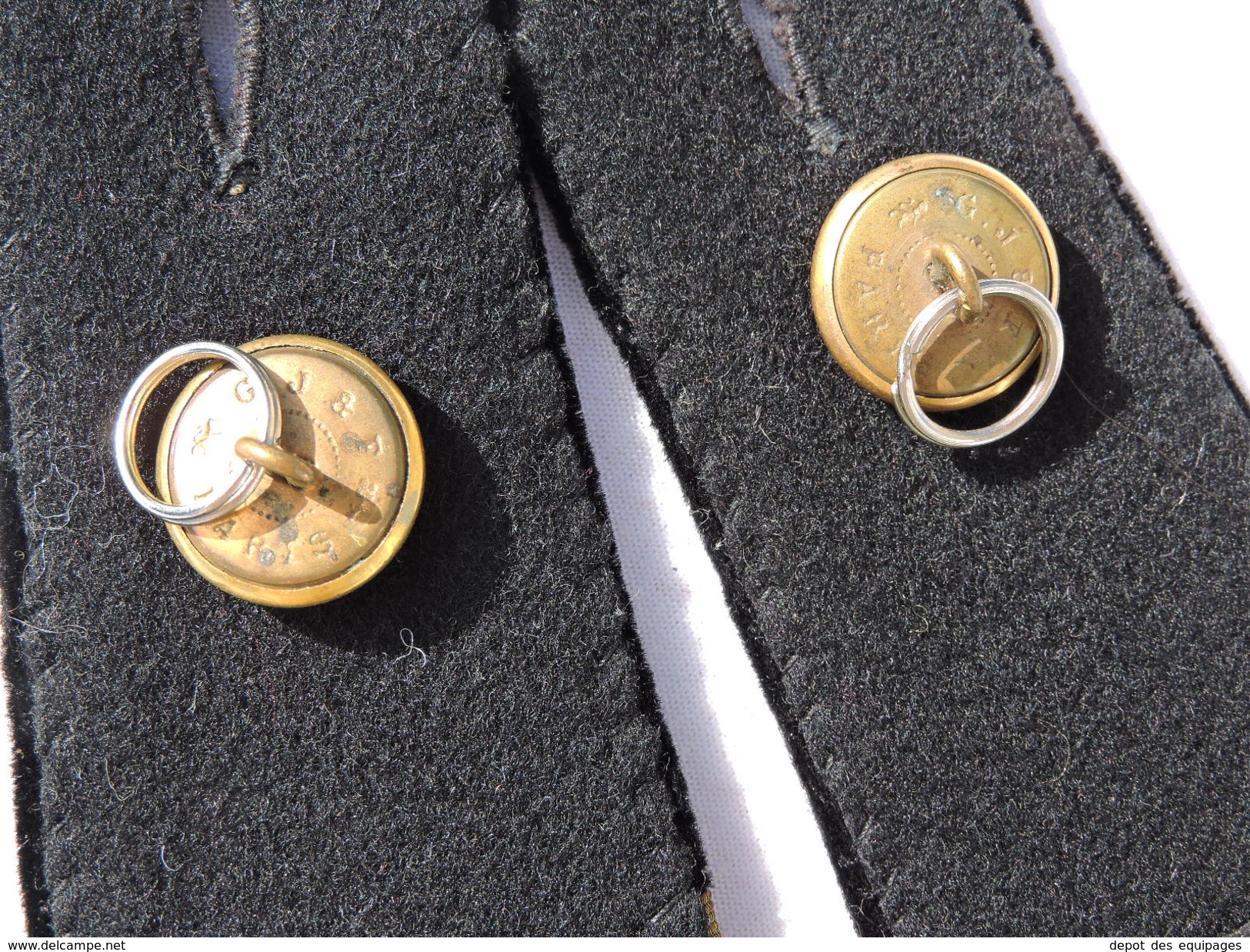 RARE PAIRE EPAULETTES OFFICIER MARINE FRANCE FABRICATION U.S.A. W.W.2  + BOITE NEW YORK - Uniforms