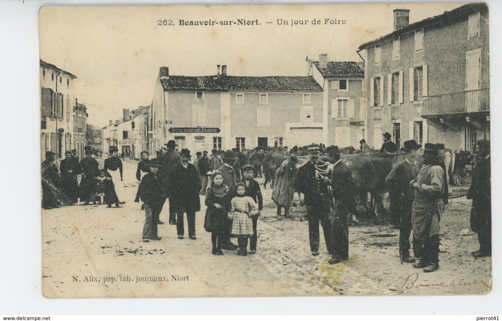 BEAUVOIR SUR NIORT - Un Jour De Foire - Beauvoir Sur Niort