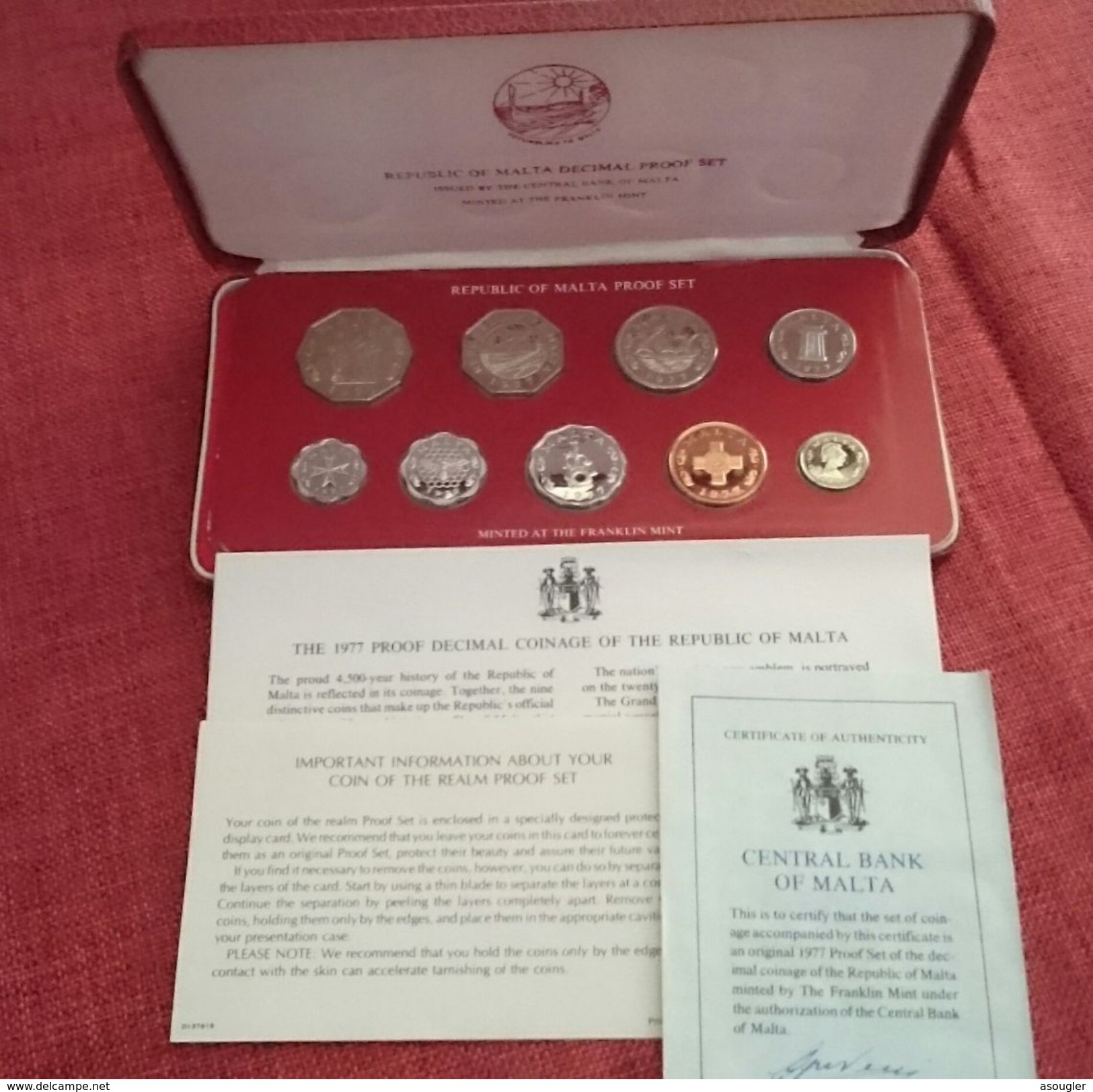 MALTA PROOF SET 1977 With RED CASE AND COA - Malte